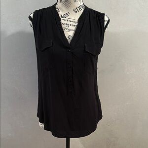 Old Navy Black Sleeveless Mandarin Collar Blouse